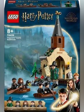 Lego Harry Potter Hogwarts Castle Boathouse -  DAMAGED BOX